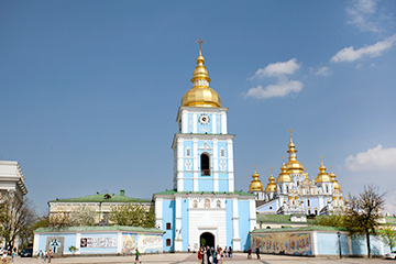 乌克兰切尔诺夫策机场三字代码(VTS),切尔诺夫策机场(Chernovtsy airport)四字码,乌克兰机场三字码查询